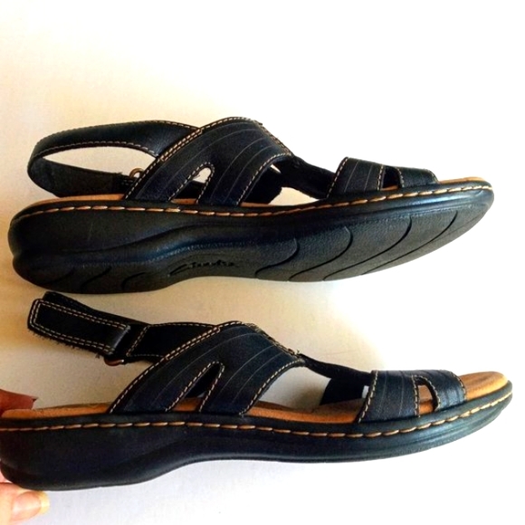 Clarks Sandals Brown Leather Comfort Walking Shoe - Picture 5 of 6